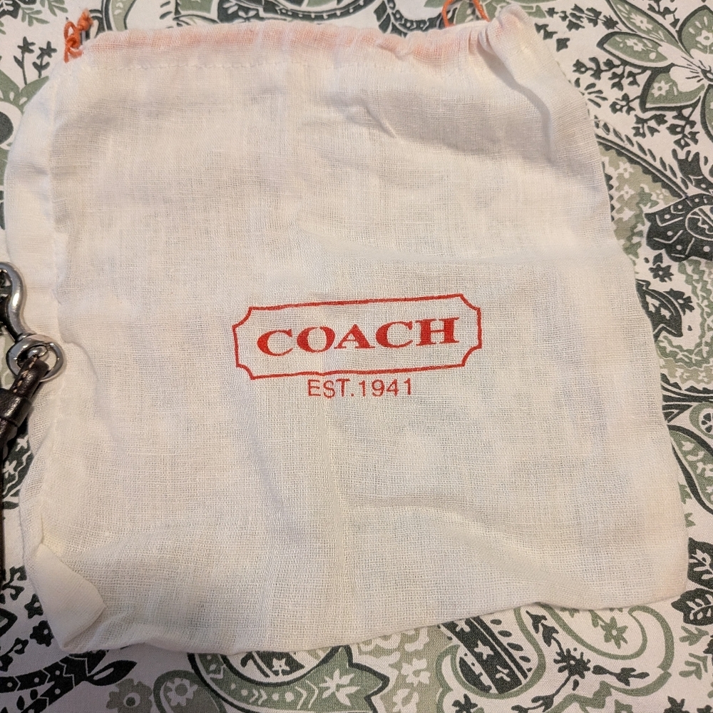 Coach Y2K Brown Leather Wristlet - Picture 6 of 6
